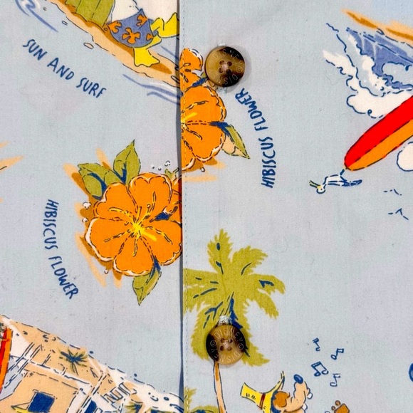 Disney Shopping Tropical Mickey Mouse Shirt Mens XL Goofy Minnie Donald Hawaiian - Picture 3 of 6
